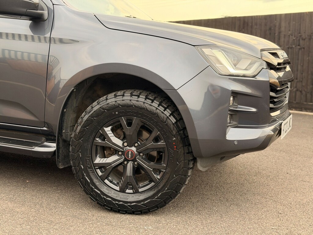 Isuzu D-Max 1.9 Td V-cross Grey