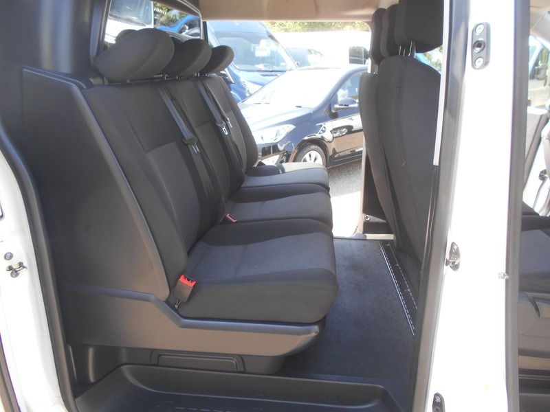 Vauxhall Vivaro 2700 1.5D 120Ps Sportive H1 Van White #27