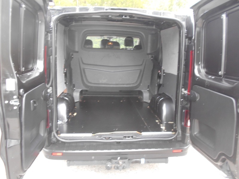 Renault Trafic Sl29 Energy Dci 125 Sport Nav Van Black #20