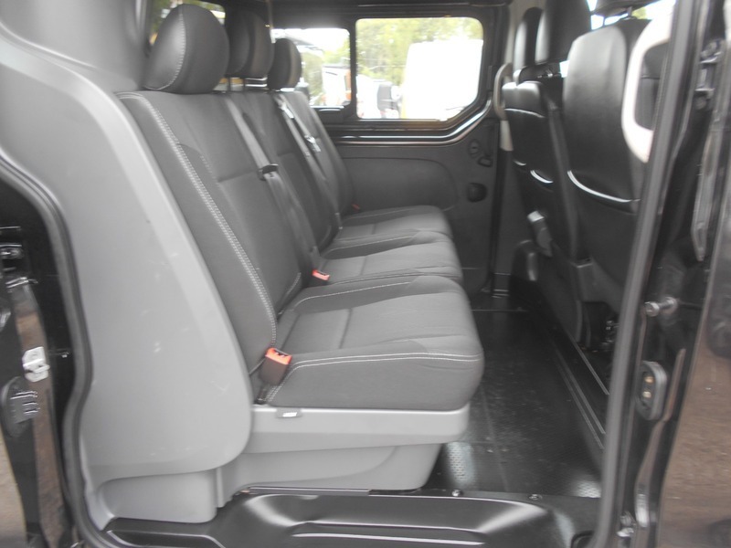 Renault Trafic Sl29 Energy Dci 125 Sport Nav Van Black #27