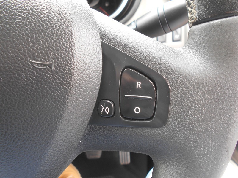 Renault Trafic Sl29 Energy Dci 125 Sport Nav Van Black #31