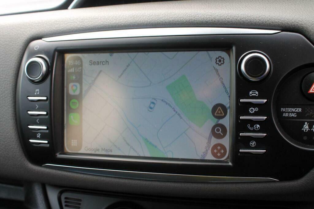Toyota Yaris 1.5 Vvt-i Design Hatchback Euro Red #23