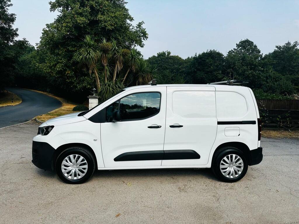 Peugeot Partner 1.5 Bluehdi 1000 Professional Standard Panel Van S White #5