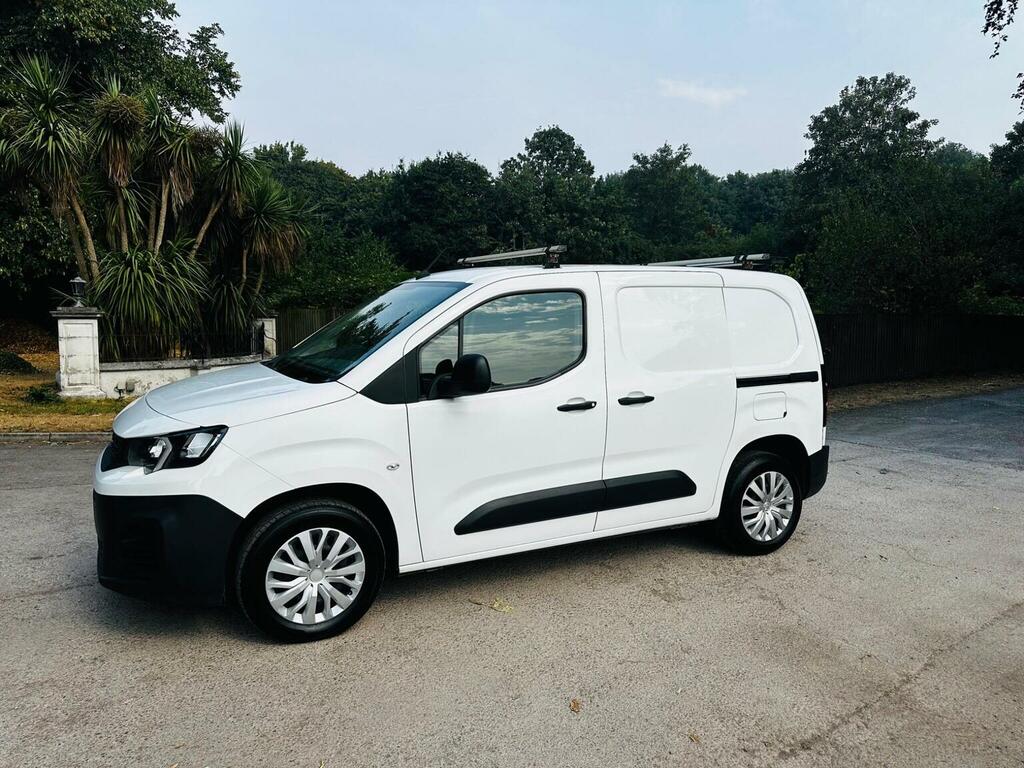 Peugeot Partner 1.5 Bluehdi 1000 Professional Standard Panel Van S White #4