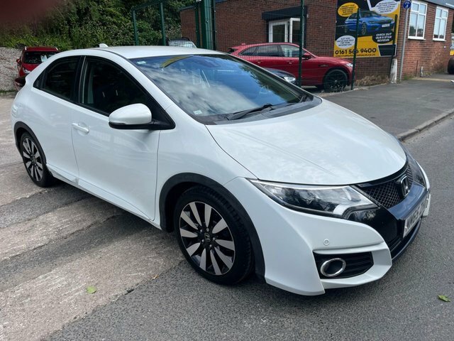 Honda Civic 2015 1.8 I-vtec Se Plus Hatchback Manua White