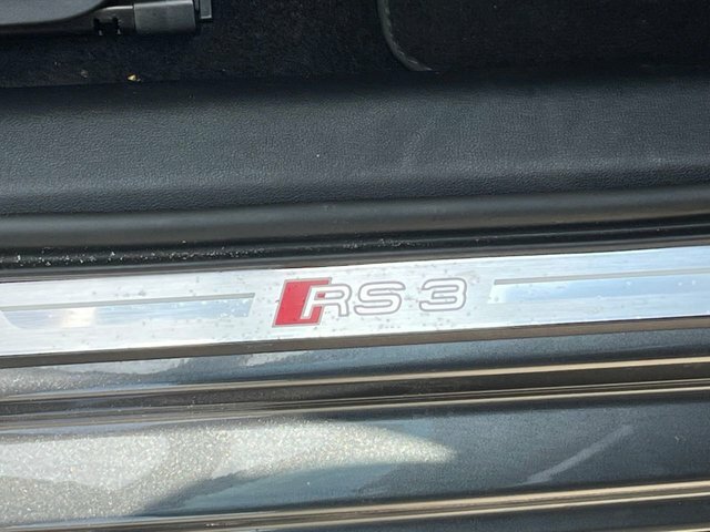 Audi RS3 2.5 Tfsi Carbon Black Sportback S Troni Black #16