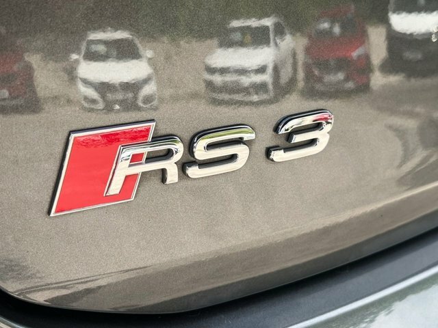 Audi RS3 2.5 Tfsi Carbon Black Sportback S Troni Black #19