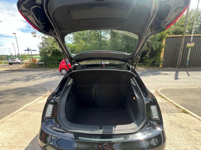 Audi A1 1.4 Tfsi S Line Style Edition S Tronic Euro 5 Ss White #18