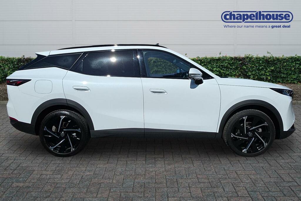 Omoda 7 Noble Phev 1.5 White #2