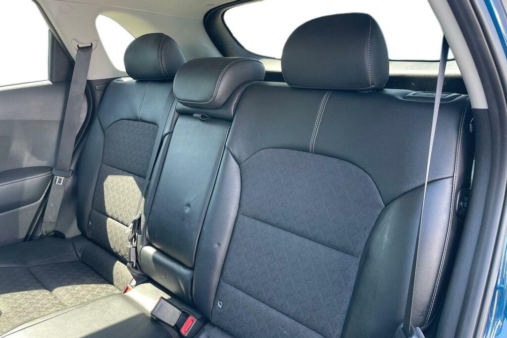 Kia Niro Suv 1.6 Gdi 2 Dct Euro 6 Ss 202171 Silver #17