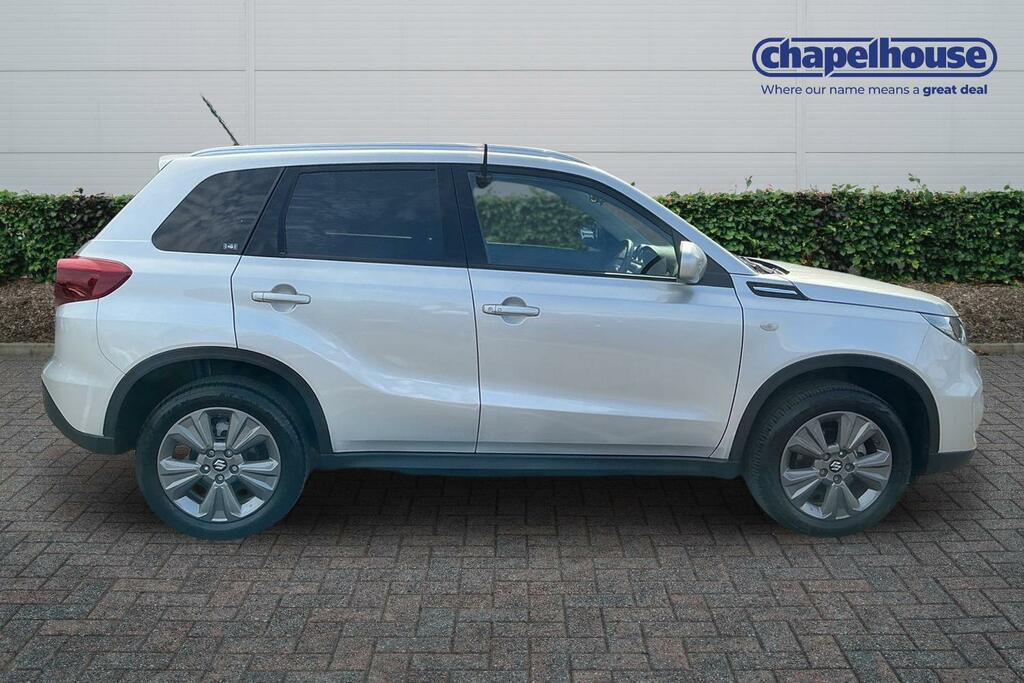 Suzuki Vitara Sz-t Hev 1.5 Silver #2
