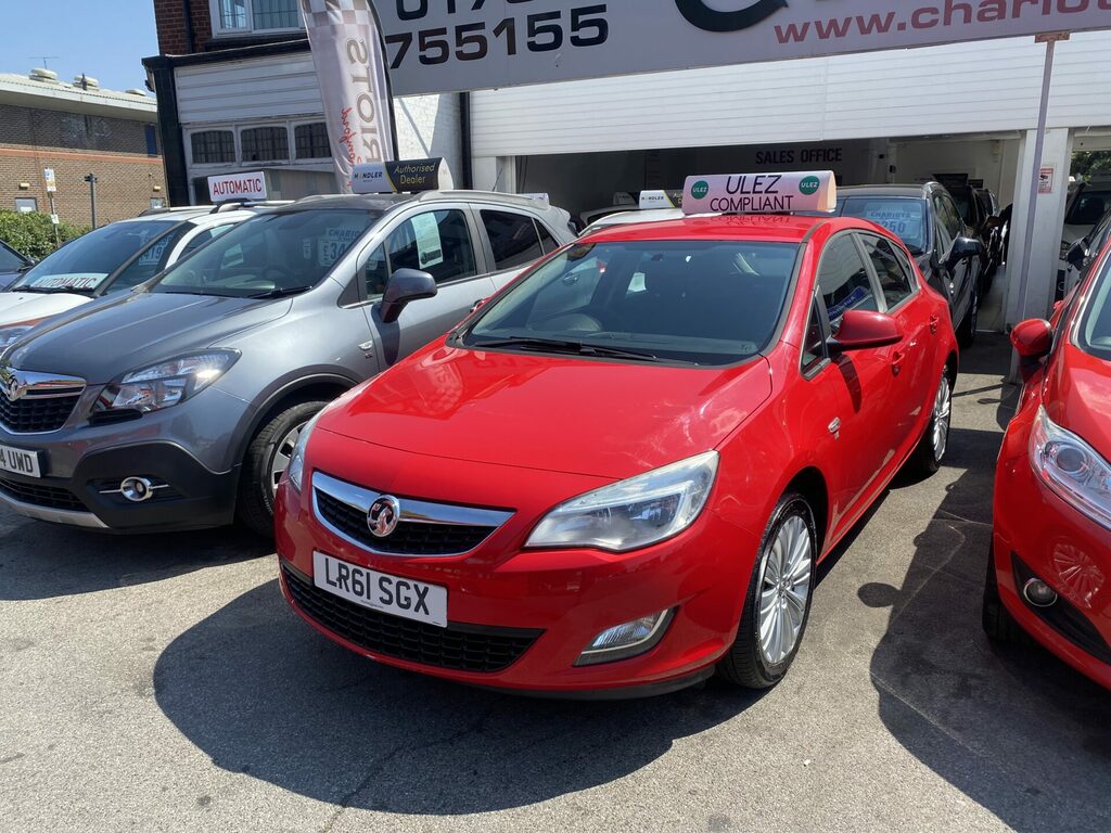 Vauxhall Astra 1.4 16V Excite Euro 5 Red