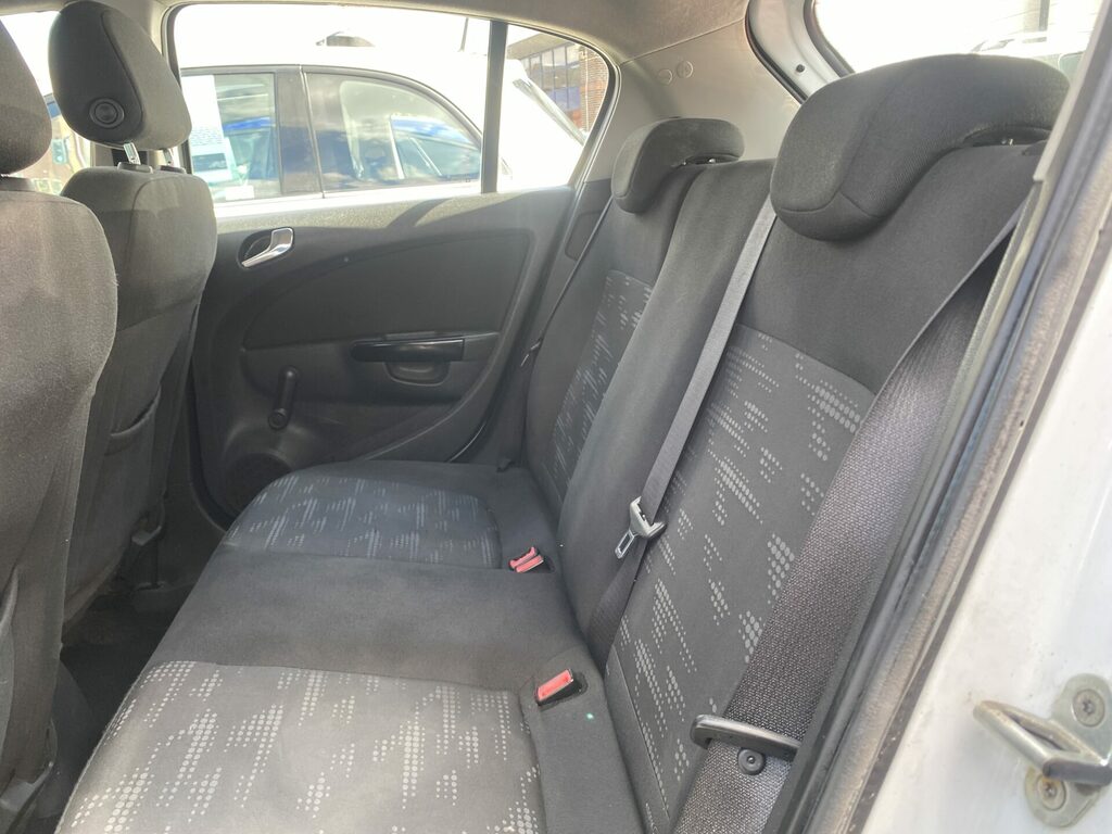 Vauxhall Corsa 1.4 16V Se Euro 5 Black #13