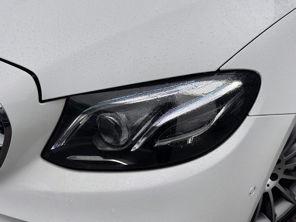 Mercedes-Benz E Class E400 V6 Amg Line White #4