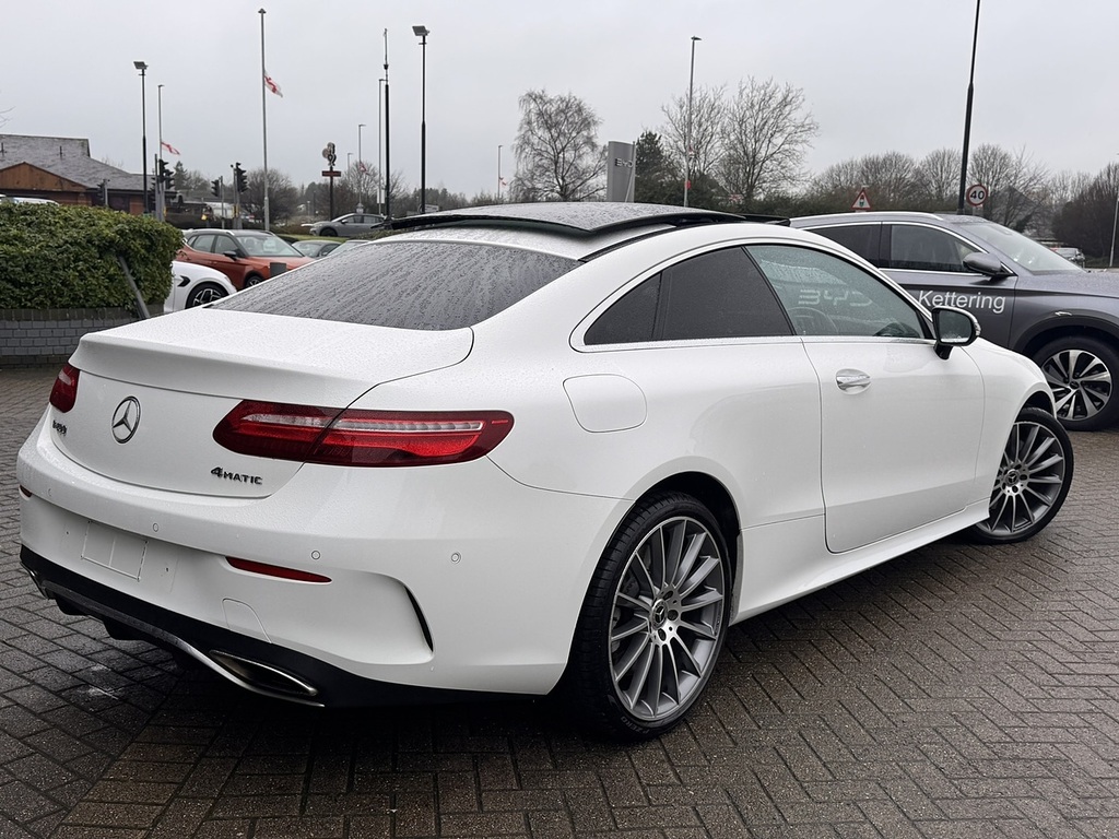 Mercedes-Benz E Class E400 V6 Amg Line White #6