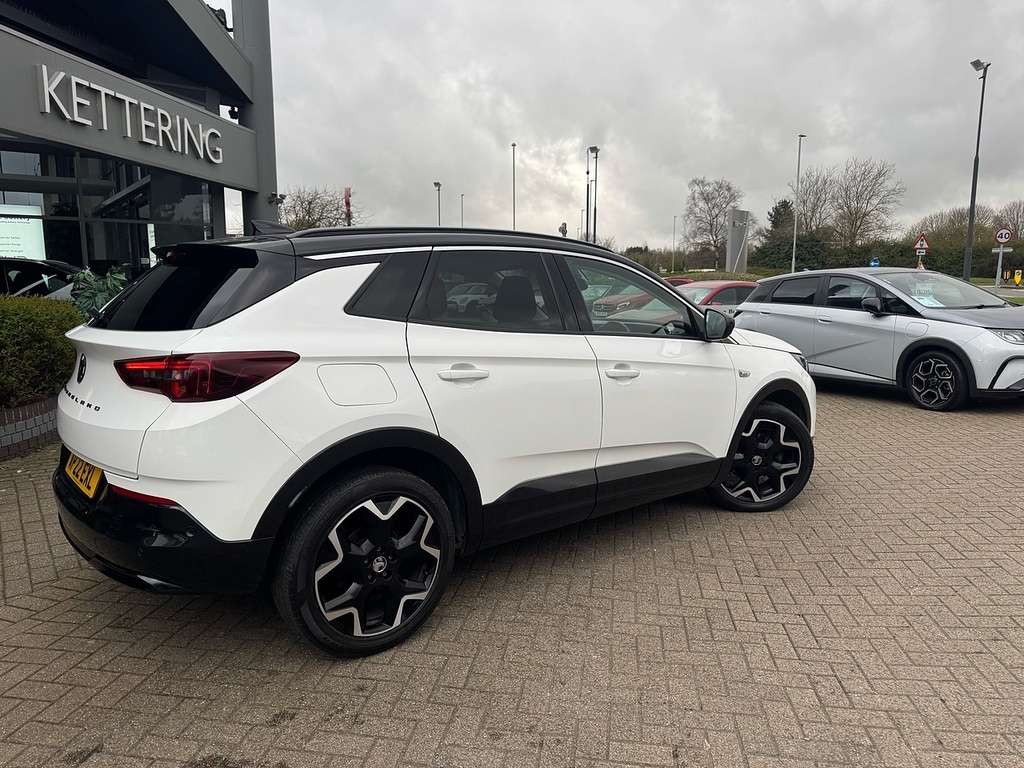 Vauxhall Grandland Turbo Elite White #4