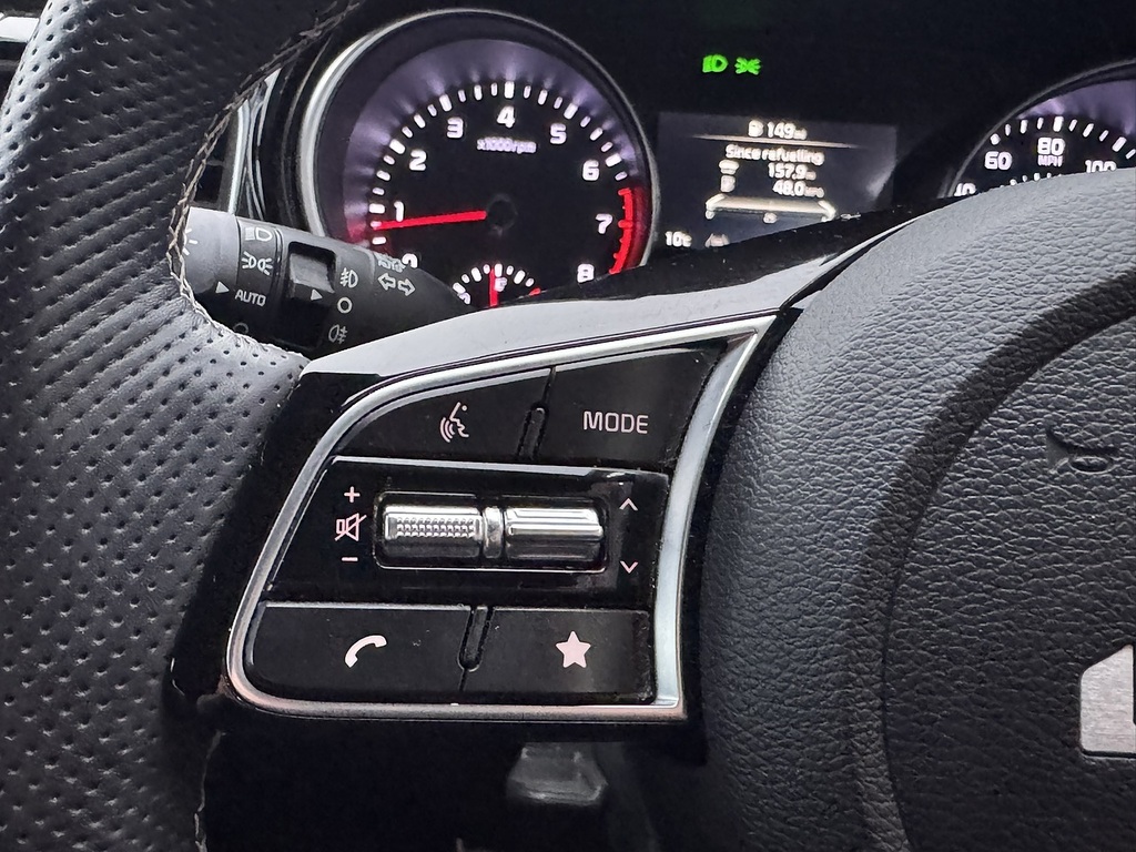 Kia Xceed 1.6 Gdi 8.9Kwh 3 Suv Plug In Hybrid Dct White #8