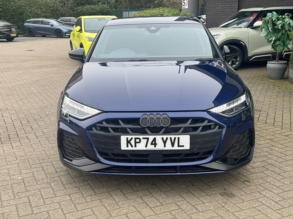 Audi A3 Tfsi Black Edition Blue #3