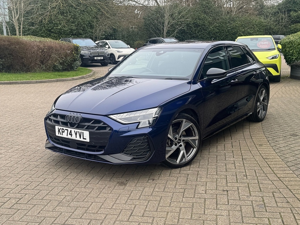 Audi A3 Tfsi Black Edition Blue #4
