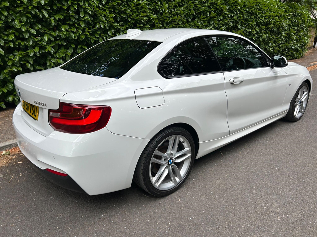 BMW 2 Series 1.5 218I Sport Euro 6 Ss White #18