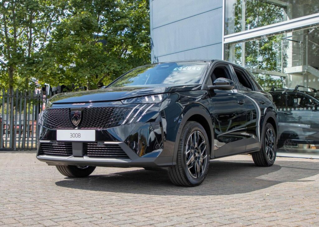Peugeot 3008 Suv Black #2