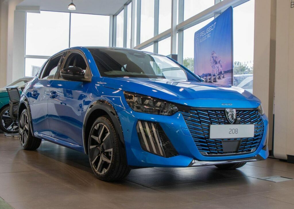 Peugeot 208 Hatchback Blue