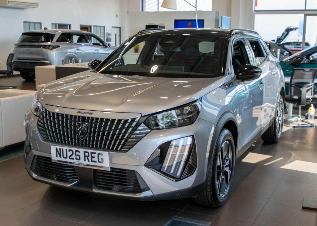 Peugeot 2008 Suv Grey #2