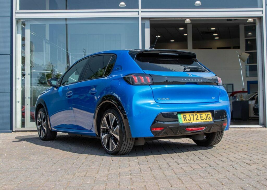 Peugeot e-208 50Kwh Gt Premium 7Kw Charger Blue #3