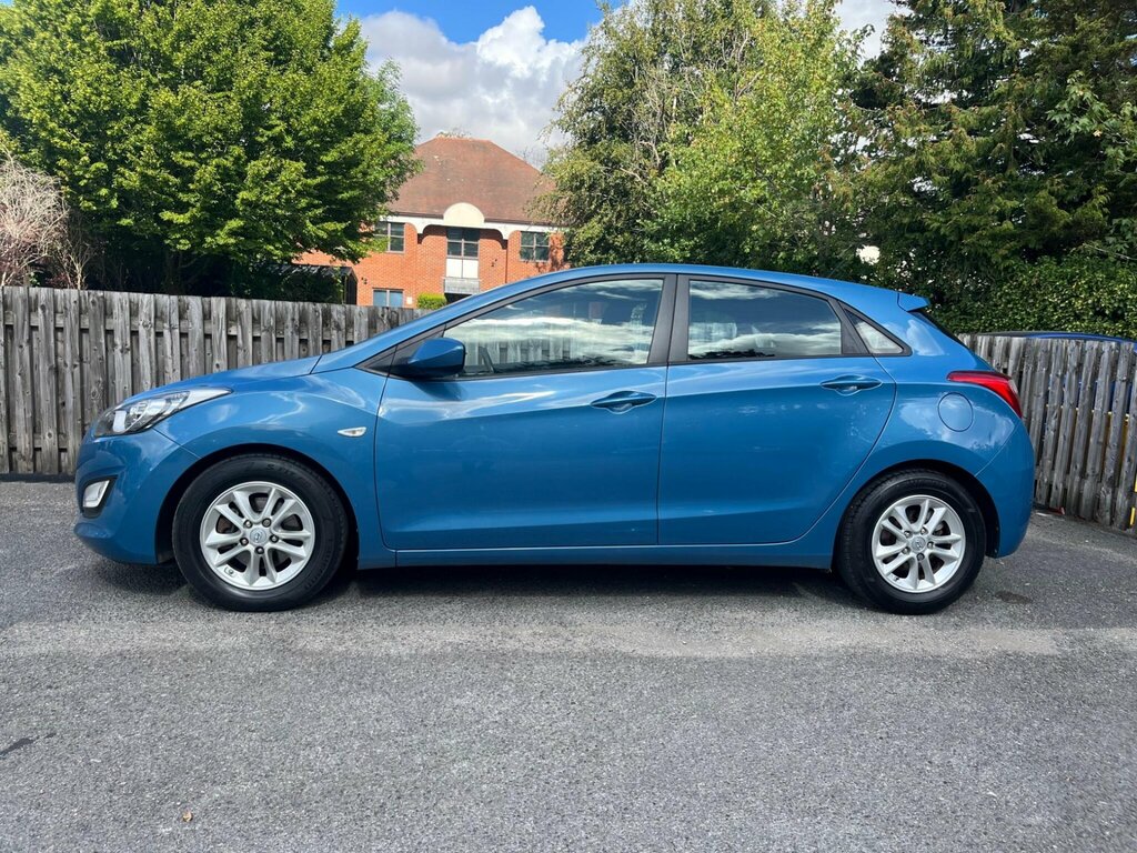 Hyundai I30 1.6 Crdi Active Euro 5 #2