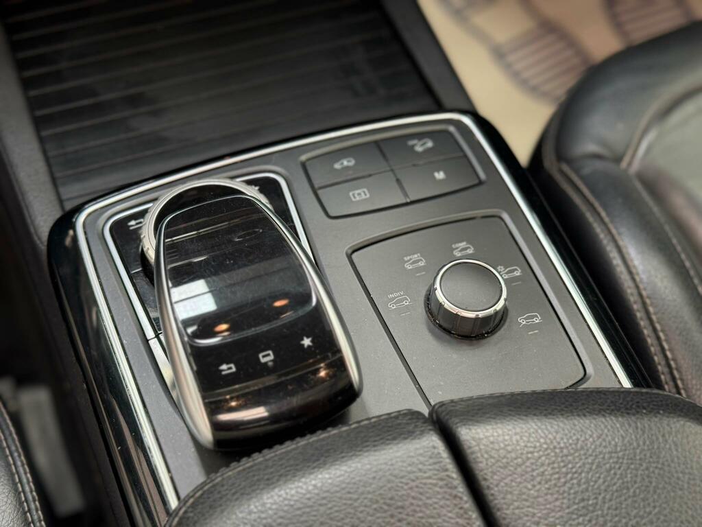 Mercedes-Benz GLE Class Gle 250 D 4Matic Amg Line Silver #27