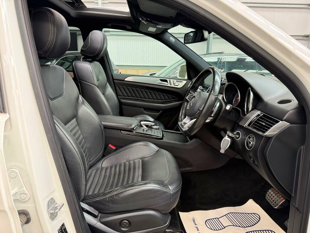 Mercedes-Benz GLE Class Gle 250 D 4Matic Amg Line Silver #20