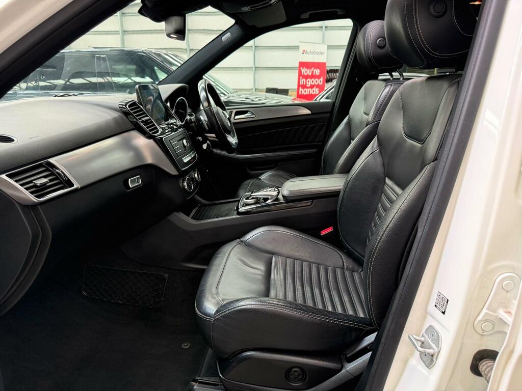 Mercedes-Benz GLE Class Gle 250 D 4Matic Amg Line Silver #47