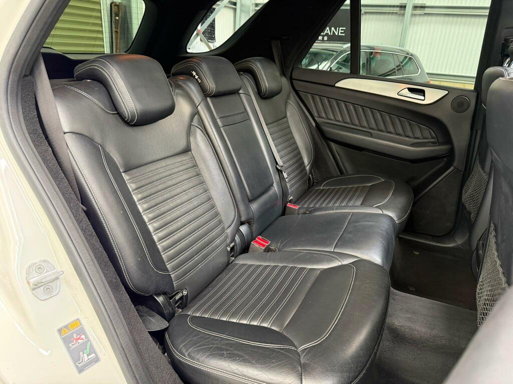 Mercedes-Benz GLE Class Gle 250 D 4Matic Amg Line Silver #21