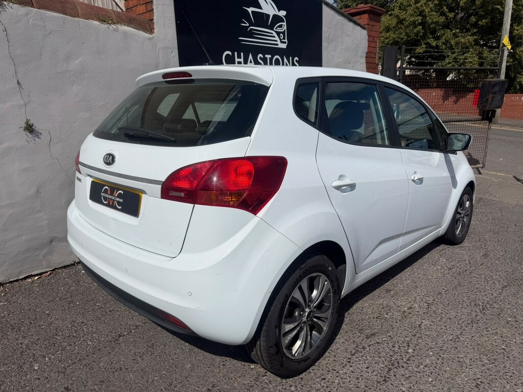 Kia Venga Mpv 2014 - 2020 White #4
