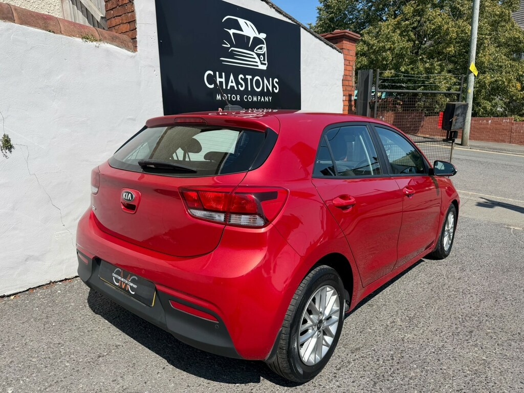 Kia RIO Hatchback 1.4 2 2018 CV18LRU Red #3