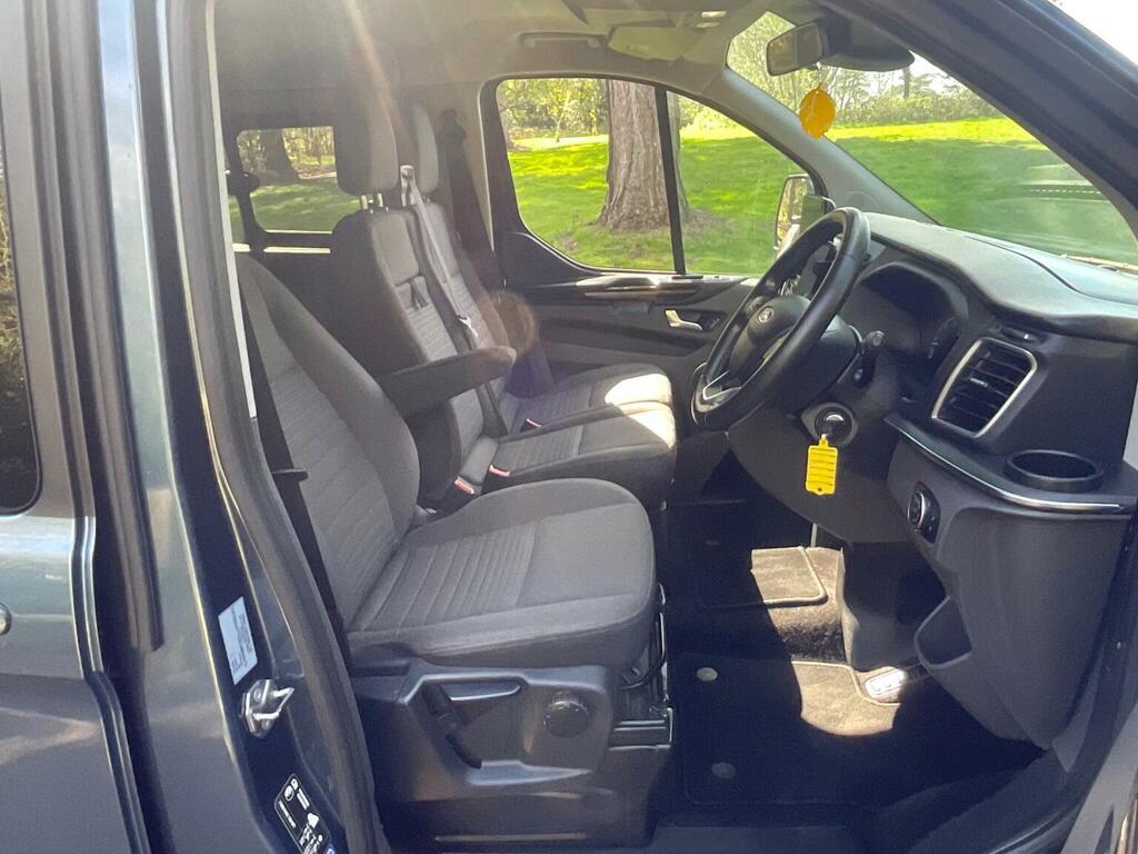 Ford Tourneo Custom L2 Fwd 2.0 Tdci 130Ps Low Roof 8 Seater Ti Silver #40