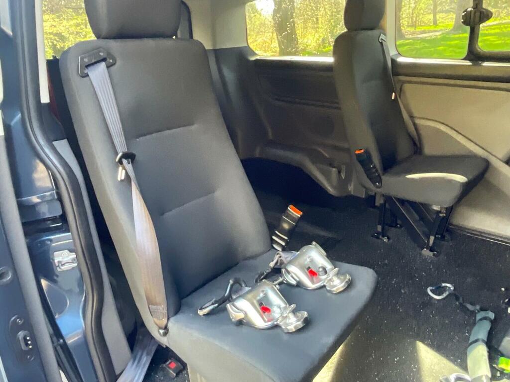 Ford Tourneo Custom L2 Fwd 2.0 Tdci 130Ps Low Roof 8 Seater Ti Silver #32