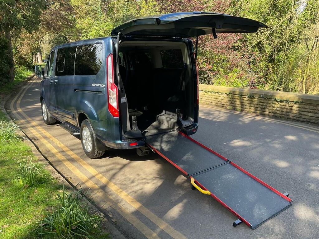 Ford Tourneo Custom L2 Fwd 2.0 Tdci 130Ps Low Roof 8 Seater Ti Silver #15