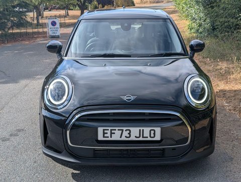 Mini Hatch 1.5 Cooper Classic EF73JLO Black #2