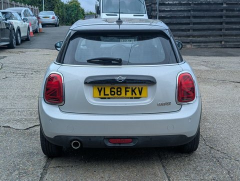 Mini Hatch 1.5 Cooper Classic YL68FKV Silver #6