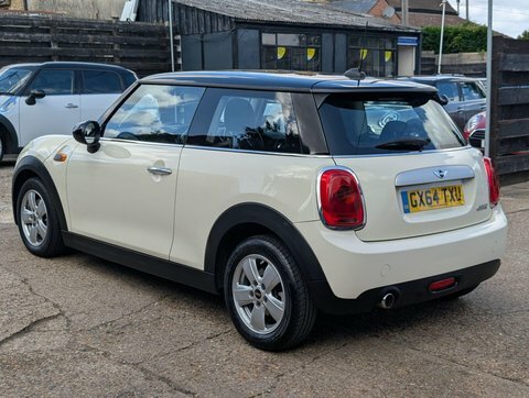 Mini Hatch 1.5 Cooper White #4