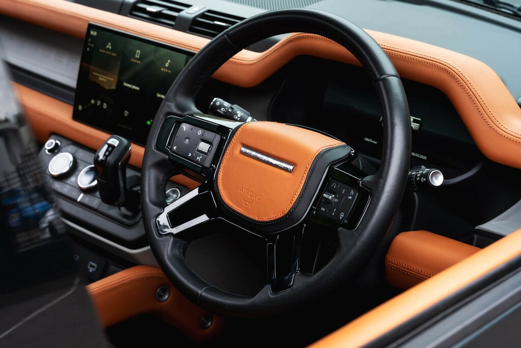 Land Rover Defender 110 Defender X-dynamic Se D Mhev A Black #31