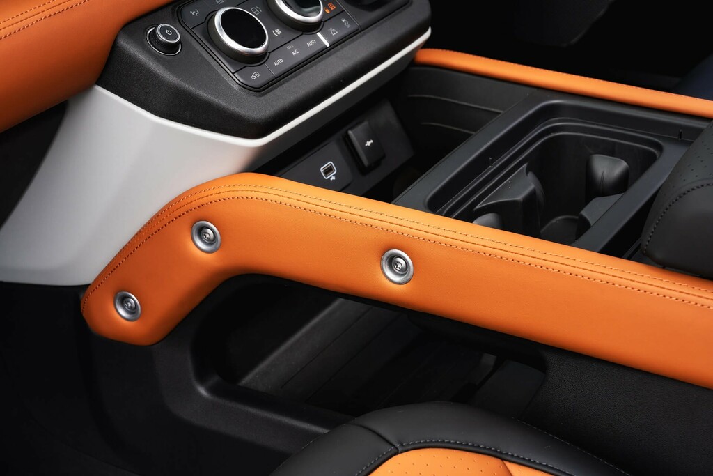 Land Rover Defender 110 Defender X-dynamic Se D Mhev A Black #37