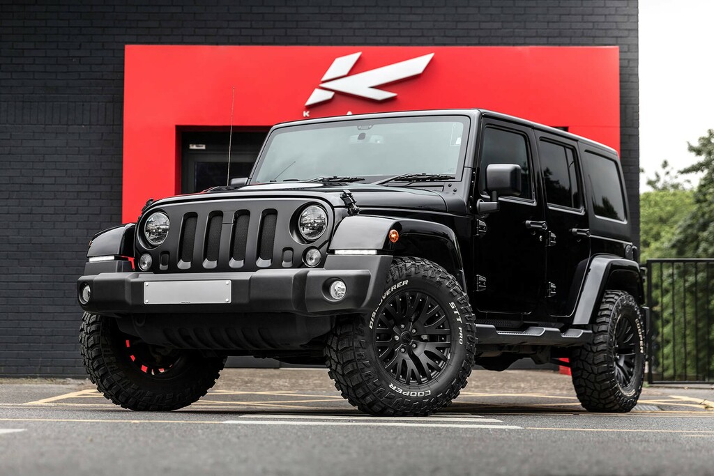 Jeep Wrangler Wrangler 4-Door Sahara 3.6 V6 Black #2