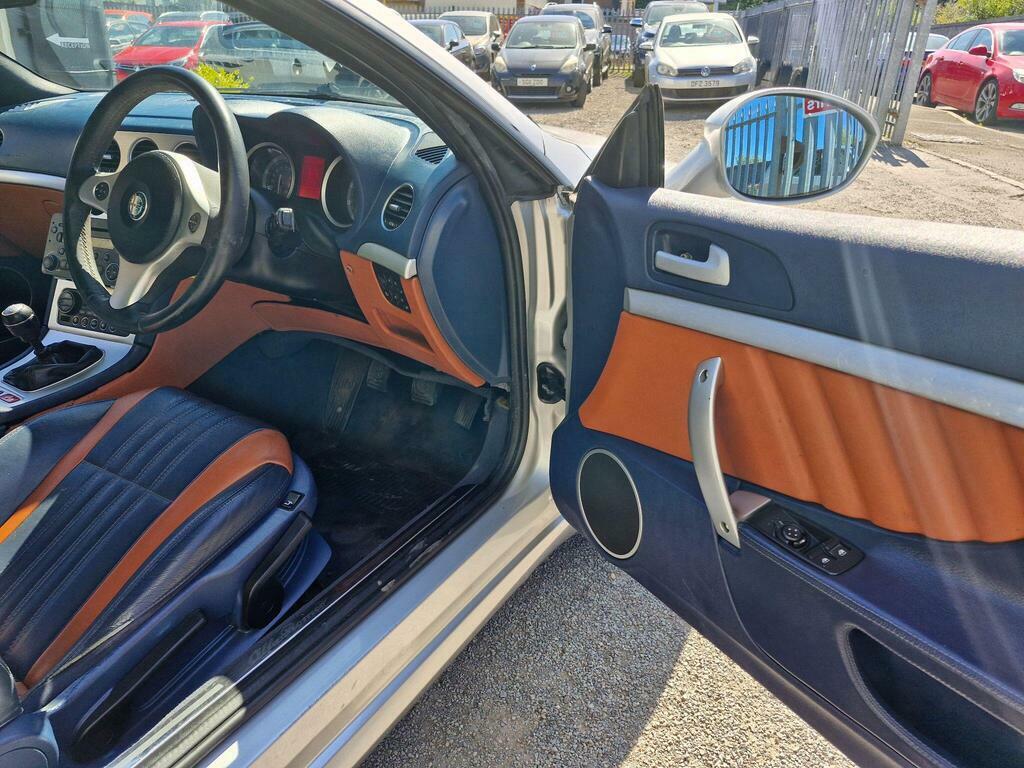 Alfa Romeo Spider Jts 3.0 V6 Q4 Qtronic Convertible Exceptional Black #10