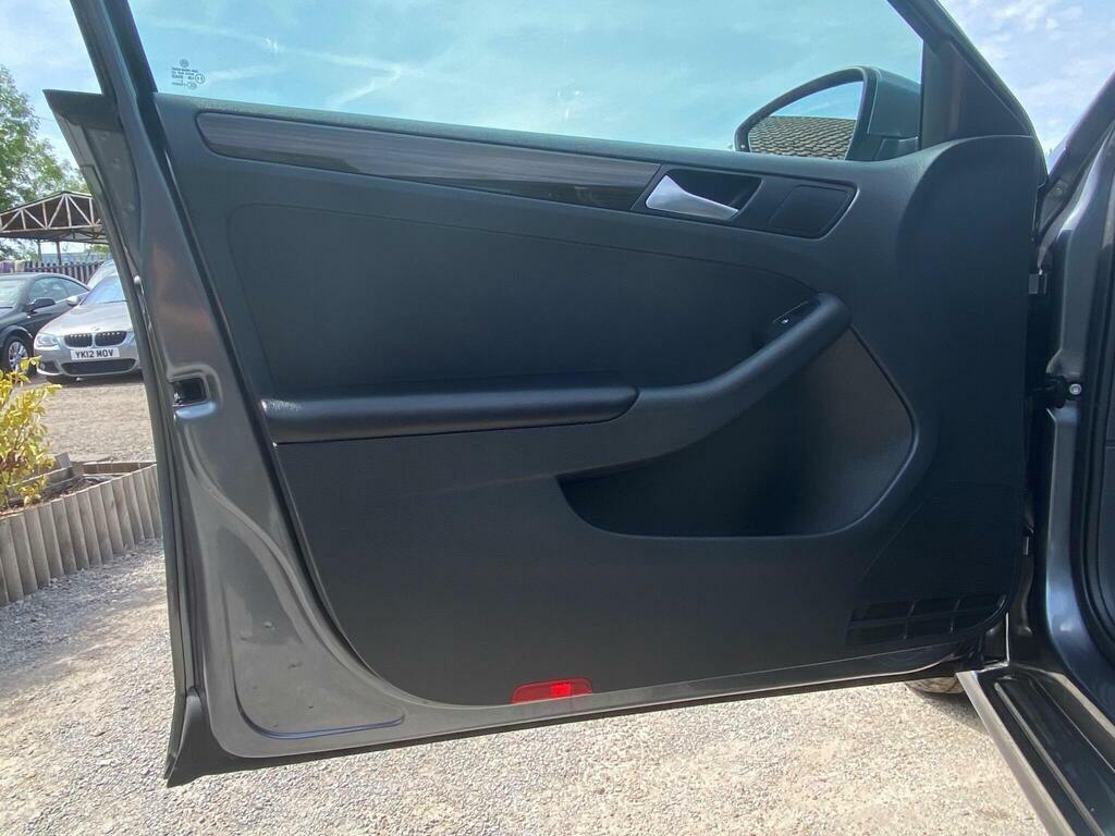 Volkswagen Jetta 2.0 Tdi Se Dsg Euro 5 Grey #12