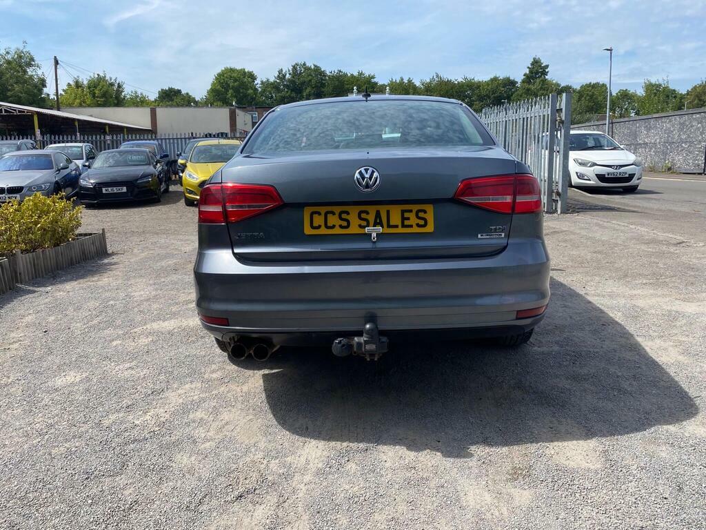 Volkswagen Jetta 2.0 Tdi Bluemotion Tech Se Euro 6 S S Grey #6
