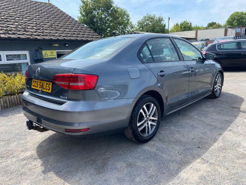 Volkswagen Jetta 2.0 Tdi Bluemotion Tech Se Euro 6 S S Grey #4