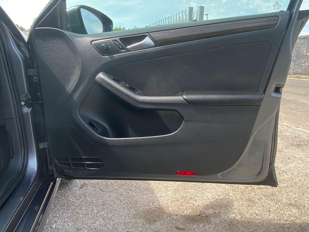 Volkswagen Jetta 2.0 Tdi Se Dsg Euro 5 Grey #17