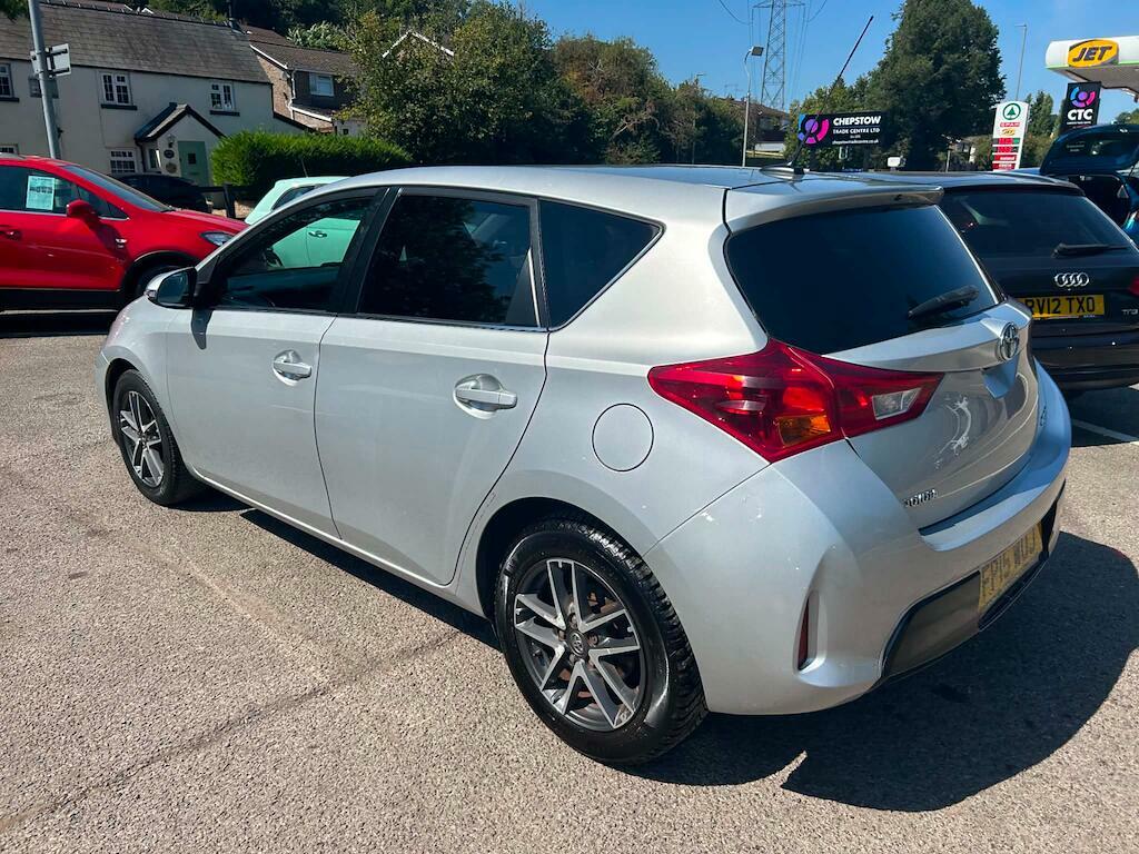 Toyota Auris Icon Plus Silver #4